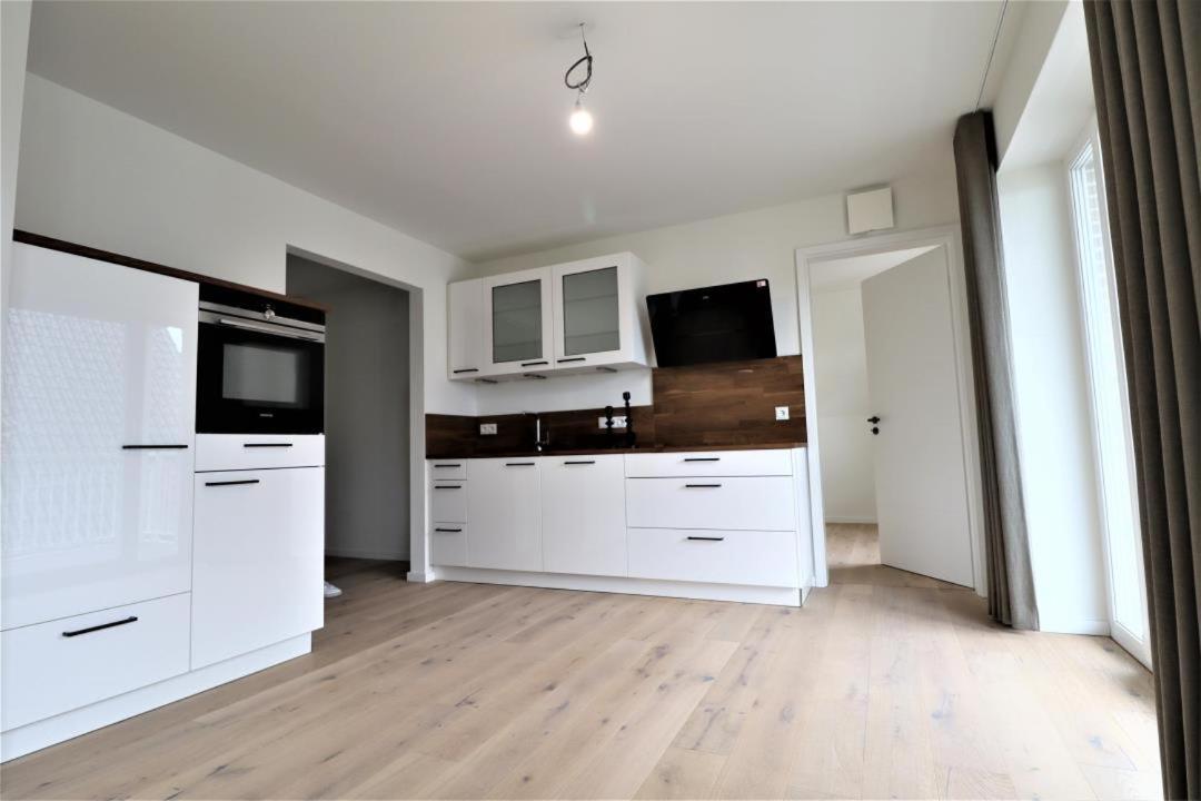 Villa Dornkamp 4 - Luxurioese Ferienwohnung Fuer 4 Personen Inklusive Balkon Und Sauna Timmendorfer Strand Eksteriør bilde